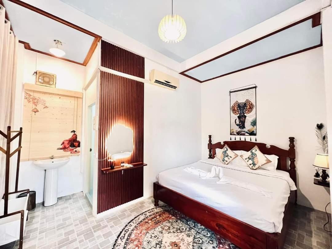 Vangvieng Pool House Hotel Vang Vieng Luaran gambar